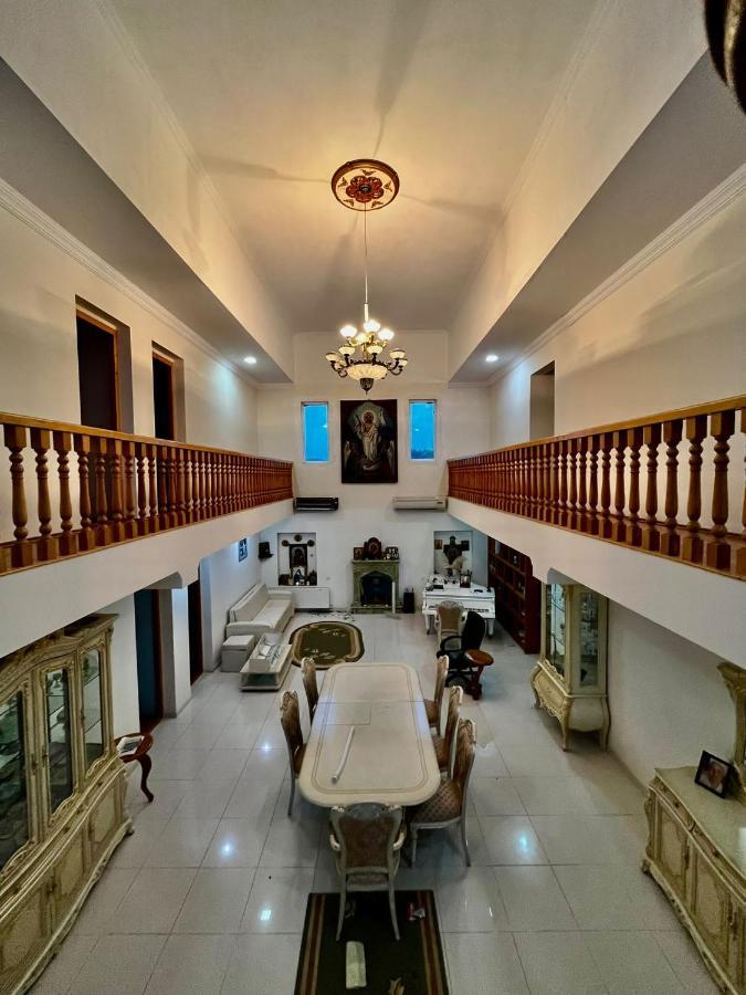Blue Guest House Samtredia Ngoại thất bức ảnh